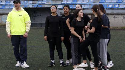 Los chicos y chicas lo pasaron en grande jugando a deportes como el rugby @Quintana (1)