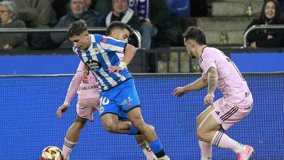 El Depor supera con justicia al Ponferradina (28)
