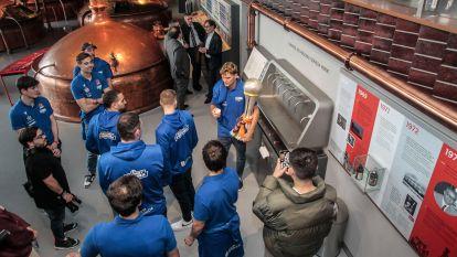 El campeón de la LEB Oro visitó las instalaciones del Museo de Estrella Galicia (37)