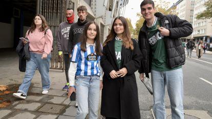La afición apoyó al Depor en Riazor ante el Eldense @Javier Alborés (11)