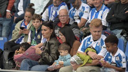 La afición apoyó al Depor en Riazor ante el Eldense @Javier Alborés (15)