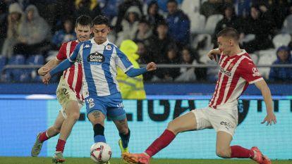 El Dépor rescata un punto de Riazor en un partido gris de los blanquiazules (214)