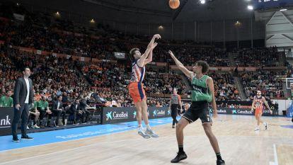 El Leyma Básquet Coruña tropieza con el Joventut (32)