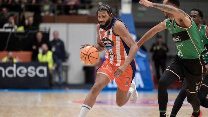 El Leyma Básquet Coruña tropieza con el Joventut (45)