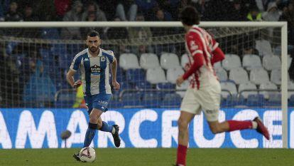 El Dépor rescata un punto de Riazor en un partido gris de los blanquiazules (205)