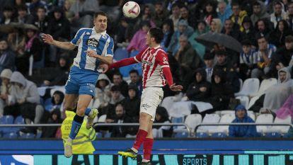 El Dépor rescata un punto de Riazor en un partido gris de los blanquiazules (181)