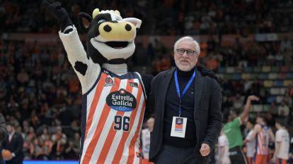 El Leyma Básquet Coruña tropieza con el Joventut (12)