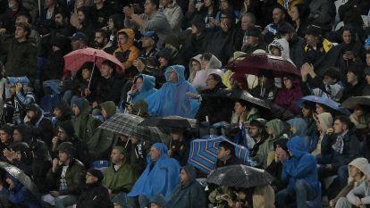 El Dépor rescata un punto de Riazor en un partido gris de los blanquiazules (191)