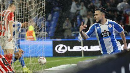 El Dépor rescata un punto de Riazor en un partido gris de los blanquiazules (255)