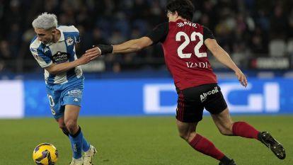 El Mirandés golea al Deportivo (32)