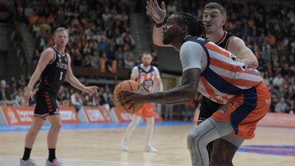 El Bilbao derrota al Leyma Básquet Coruña (33)
