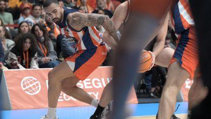 El Bilbao derrota al Leyma Básquet Coruña (22)
