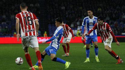 El Dépor rescata un punto de Riazor en un partido gris de los blanquiazules (248)