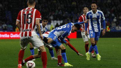 El Dépor rescata un punto de Riazor en un partido gris de los blanquiazules (247)