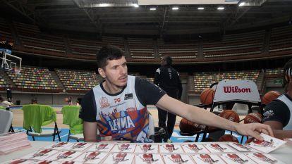 Entrenamiento a puerta abierta del Leyma en el Colisuem @Quintana (44)