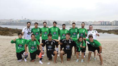 El Liceo se entrena en la playa de Riazor FOTO Patricia G. Fraga (40)