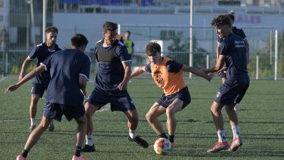 Inicio de la pretemporada del Atlético Montañeros (23)