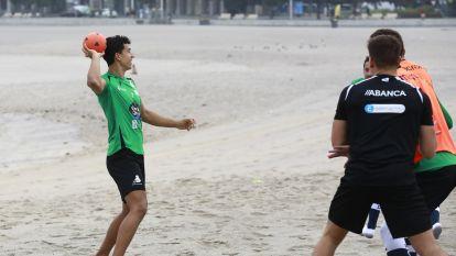 El Liceo se entrena en la playa de Riazor FOTO Patricia G. Fraga (20)