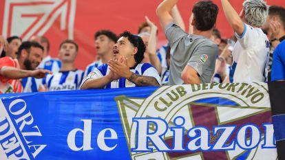 El Dépor contó con el apoyo de su afición en Granada FOTO Fernando Fernández (11)