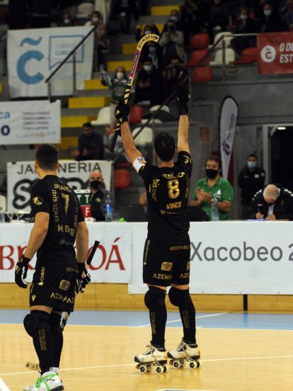 Dava inscribió en el dorso de la camiseta el apodo de su padre, Vince | Pedro Puig