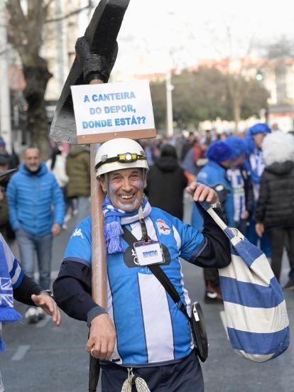 La aficion en el Depor Badajoz @Javier Albores (41)