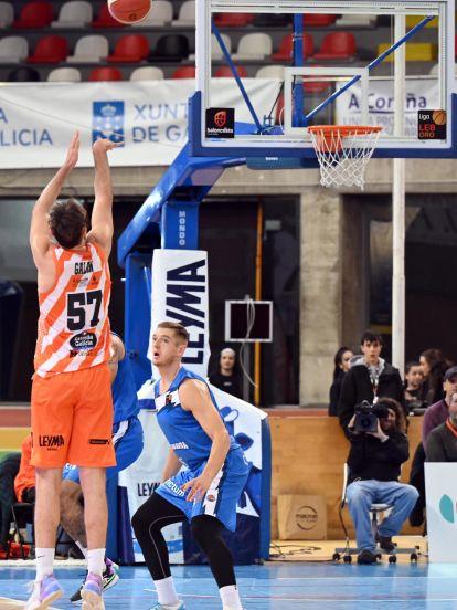 Derrota del Leyma Basquet Coruña ante el Fuenlabrada @Pedro Puig (8)