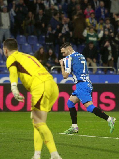 El Depor supera con justicia al Ponferradina (52)