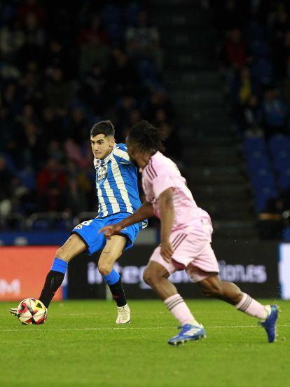 El Depor supera con justicia al Ponferradina (6)