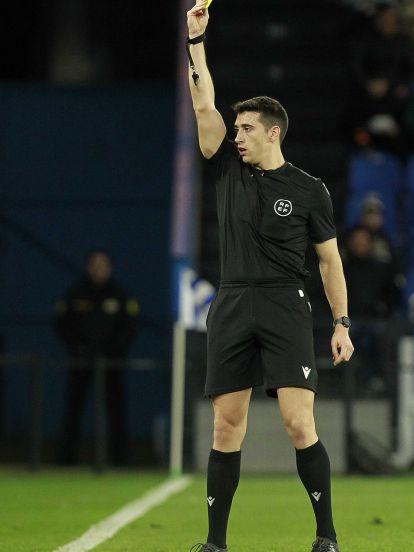 El Depor supera con justicia al Ponferradina (12)