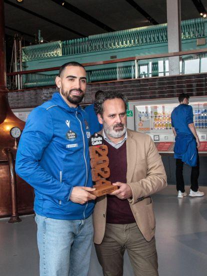 El campeón de la LEB Oro visitó las instalaciones del Museo de Estrella Galicia (24)