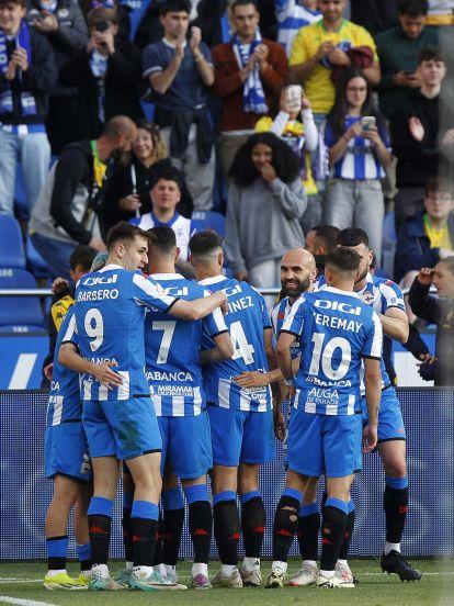 Así se vivió el Deportivo Arenteiro desde el césped y desde la grada @ Quintana (142)