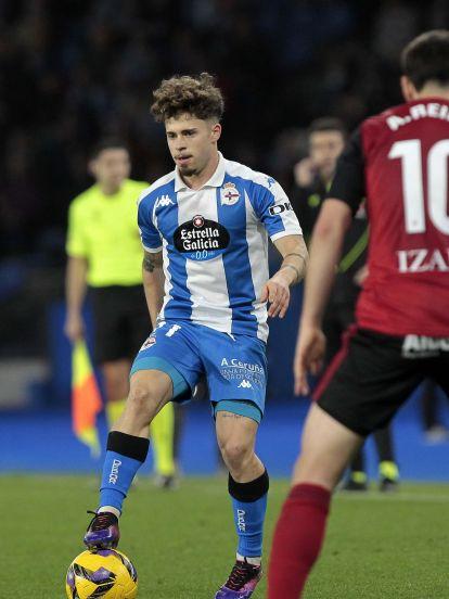 El Mirandés golea al Deportivo (21)
