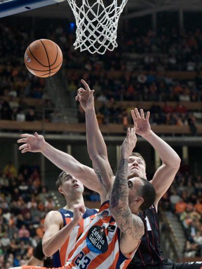 El Bilbao derrota al Leyma Básquet Coruña (20)