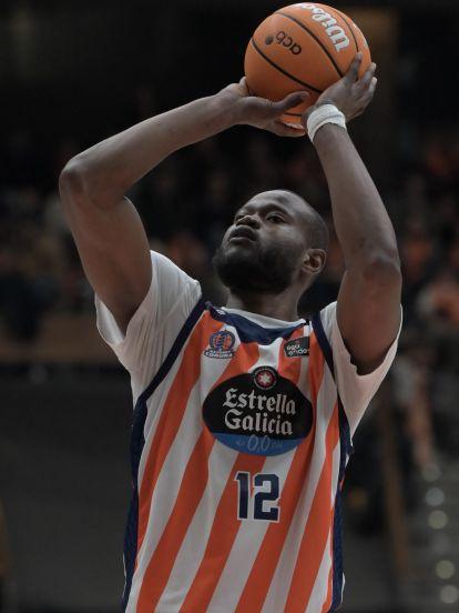 El Bilbao derrota al Leyma Básquet Coruña (27)