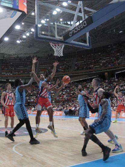 Leyma Básquet Coruña Andorra (9)