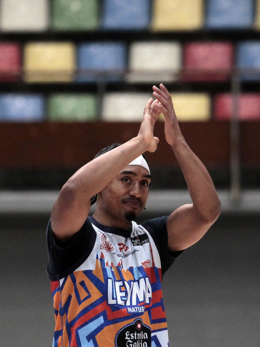 Entrenamiento a puerta abierta del Leyma en el Colisuem @Quintana (2)