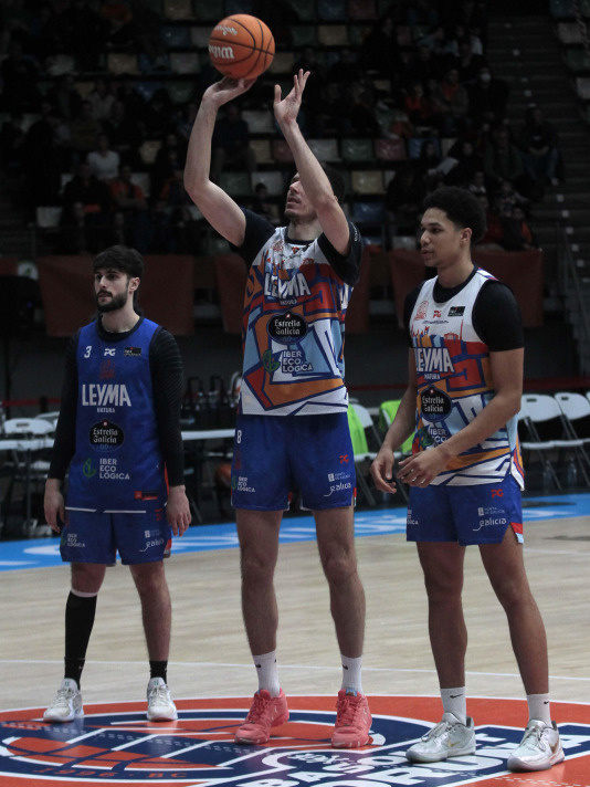 Entrenamiento a puerta abierta del Leyma en el Colisuem @Quintana (56)