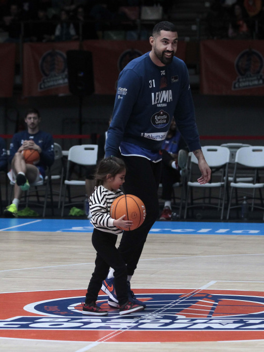 Entrenamiento a puerta abierta del Leyma en el Colisuem @Quintana (34)