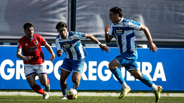 Fabi y Nájera en un lance del juego en el encuentro entre Numancia y Fabril