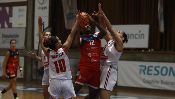 El Maristas visita a un penúltimo huérfano de una de sus referentes del curso pasado