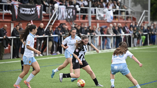 El Victoria CF ascendió a Segunda RFEF el mes pasado frente al Real Zaragoza
