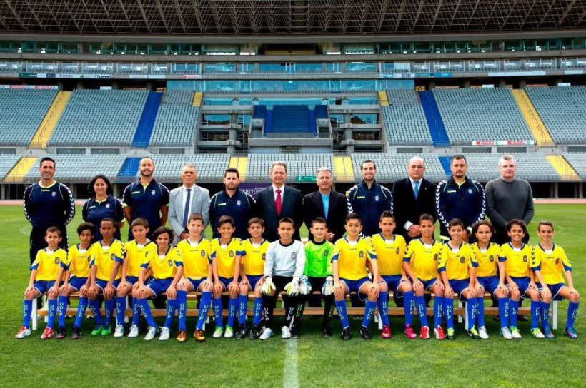 El equipo alevín de Las Palmas, con Yeremay Hernández (primero por la izquierda)