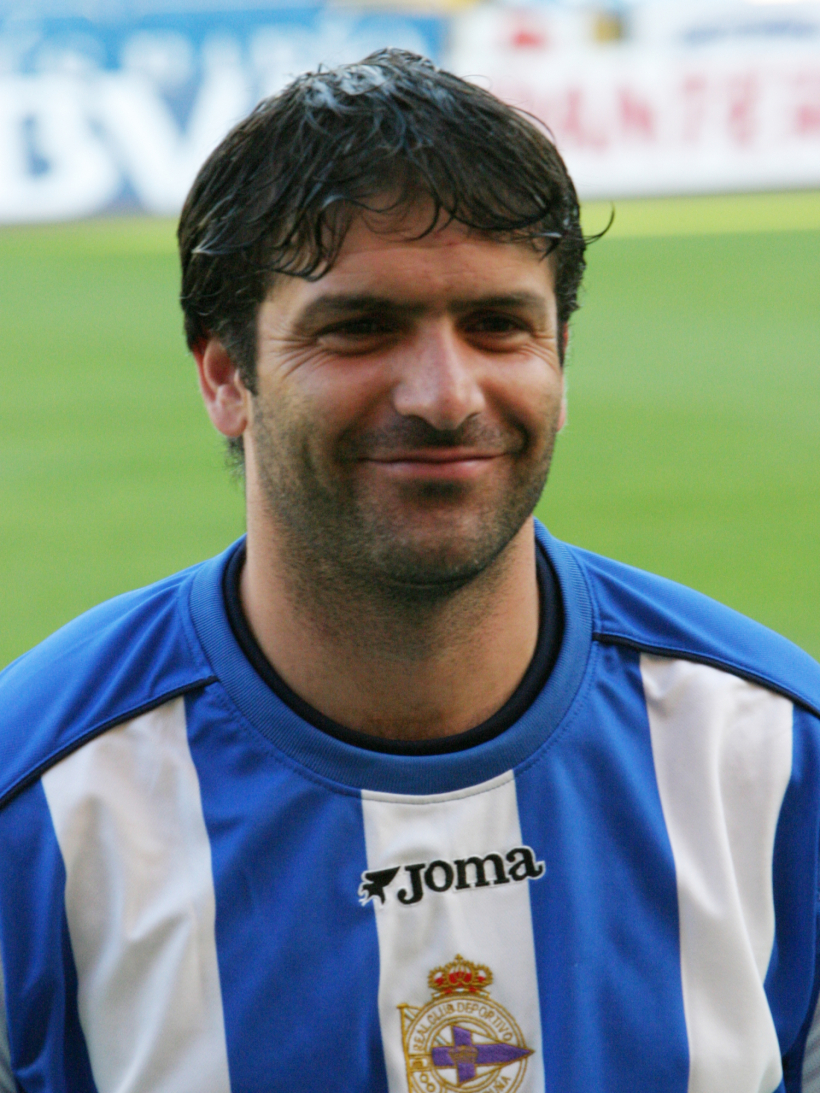 Fernando Sánchez Cipitria, durante la presentación del Deportivo 2003-04
