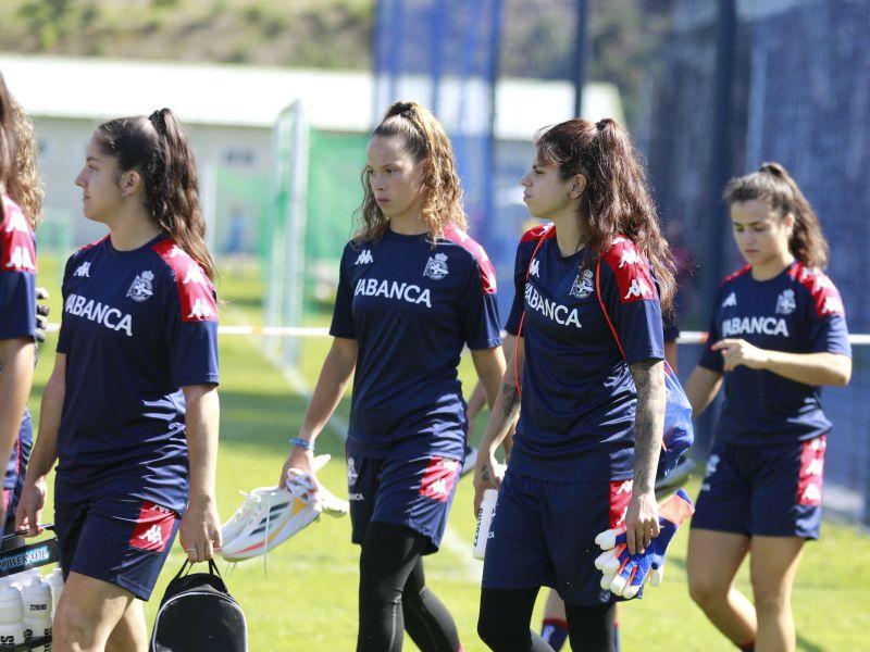Antia Veiga en entrenamiento con el primer equipo del du00e9por