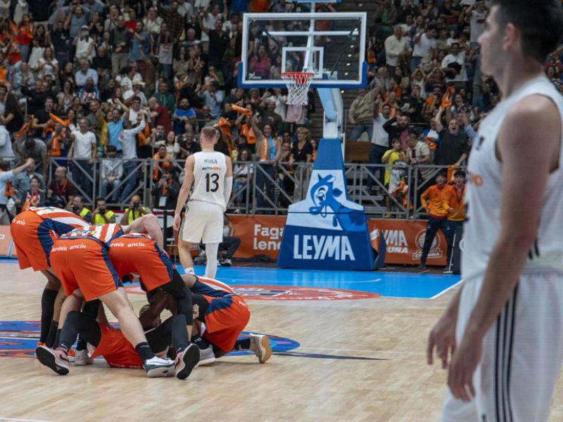 Basket 29