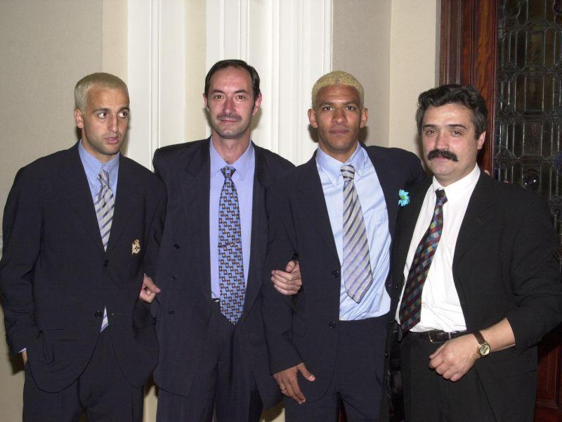 JUGADORES EN AYUNTAMIENTO