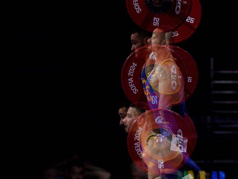 Victor Castro Europeo halterofilia 2024 foto VASSIL DONEV EFE