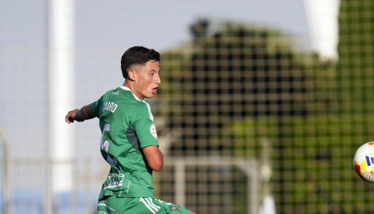 Jairo, en un partido con el Racing de Ferrol