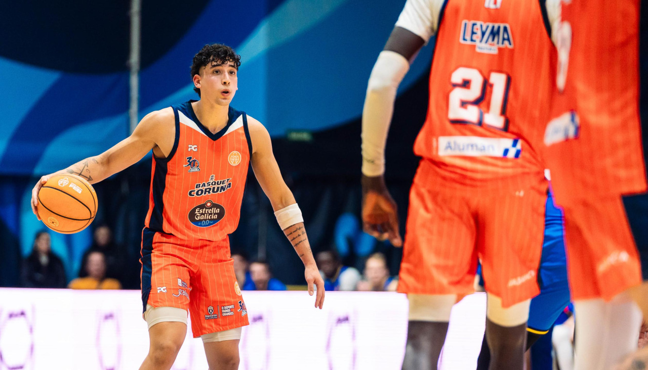 Caio Pacheco, durante el partido en la pista del Estudiantes
