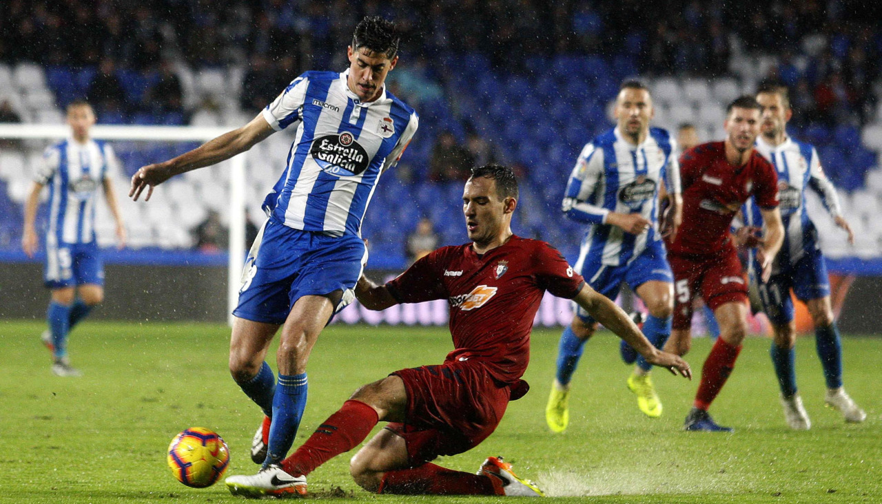 Carlos Fernández, en el Deportivo-Osasuna de la 2018-19